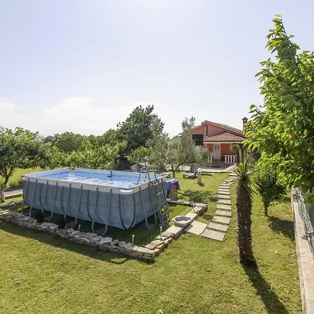 Linda In Lovrinici Holiday home Pazin