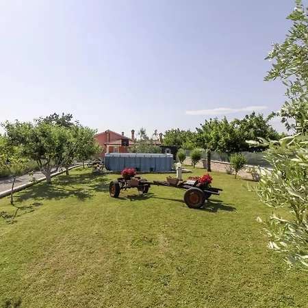 Holiday home Linda In Lovrinici Pazin